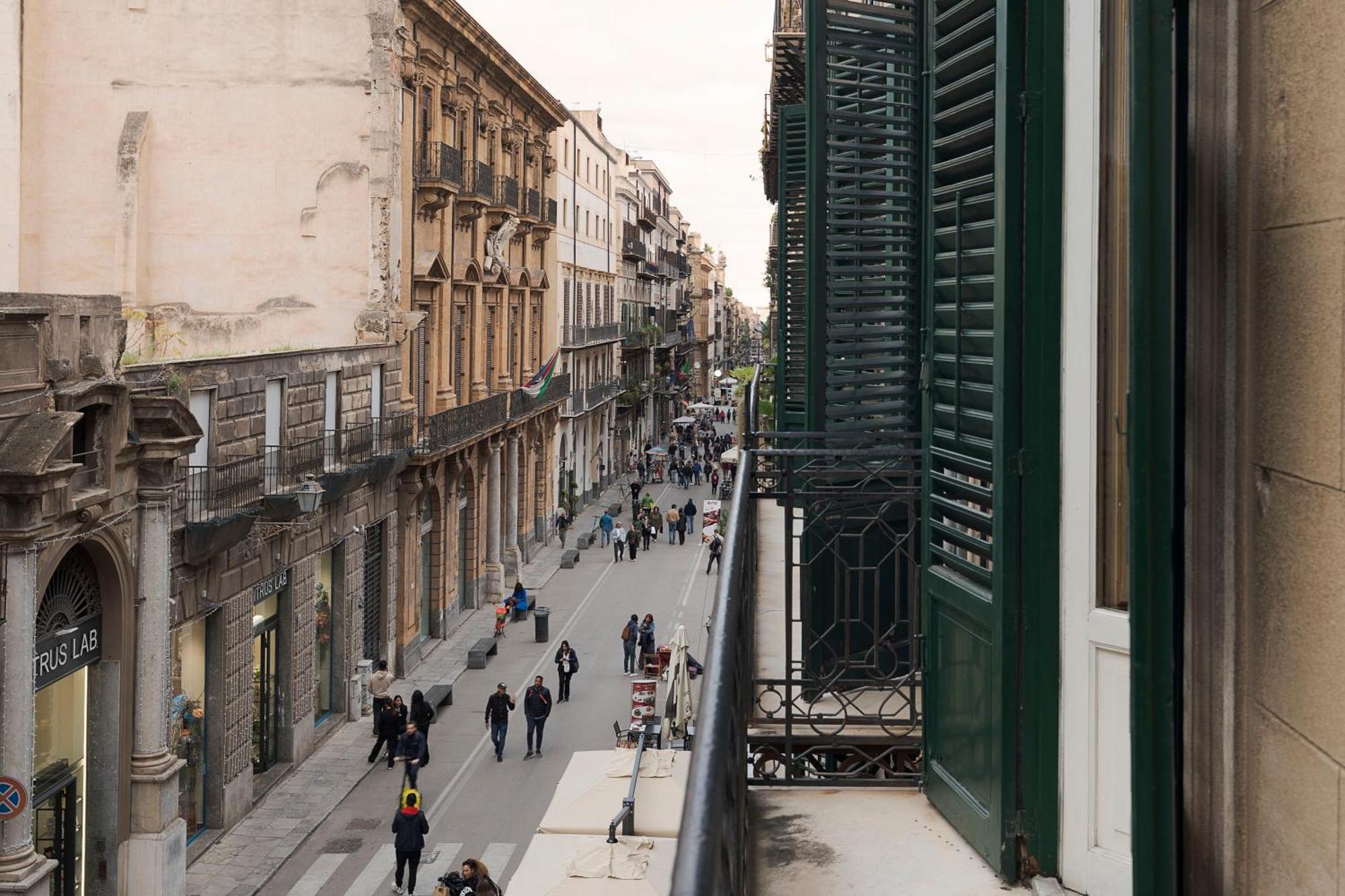 Hotel Palazzo Arone Dei Baroni Di Valentino Palermo Exterior foto